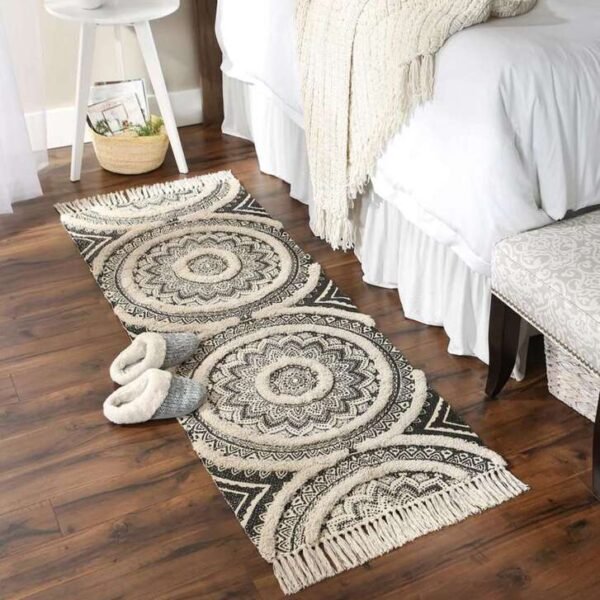 Lensi Floral Runner Rug